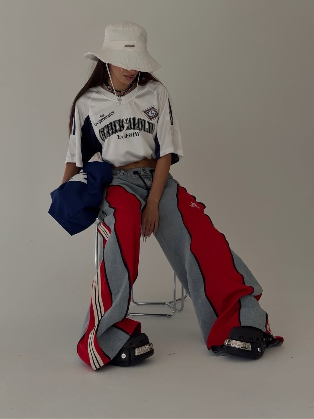 стильные костюмы,модные джинсы,стильные джинсы,спортивные джинсы