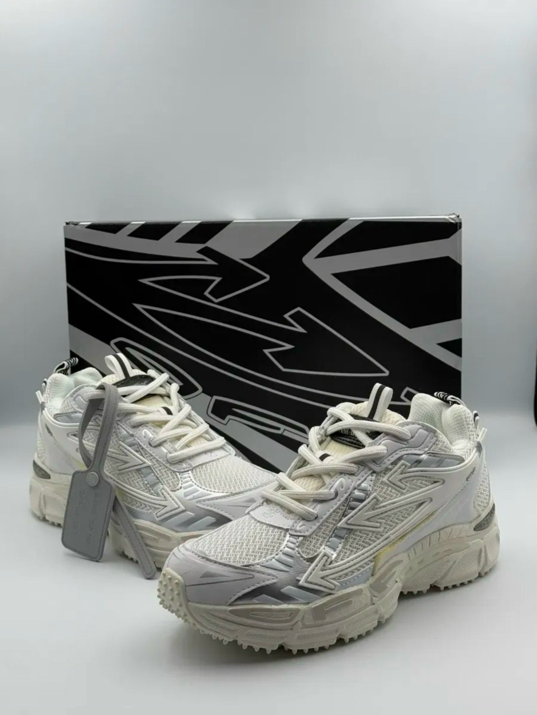 кроссовки off white be right back,кроссовки off white be right back цвет белый серебристый,кроссовки off white out of office,off-white кроссовки be right back белый,кроссовки off-white be right back с