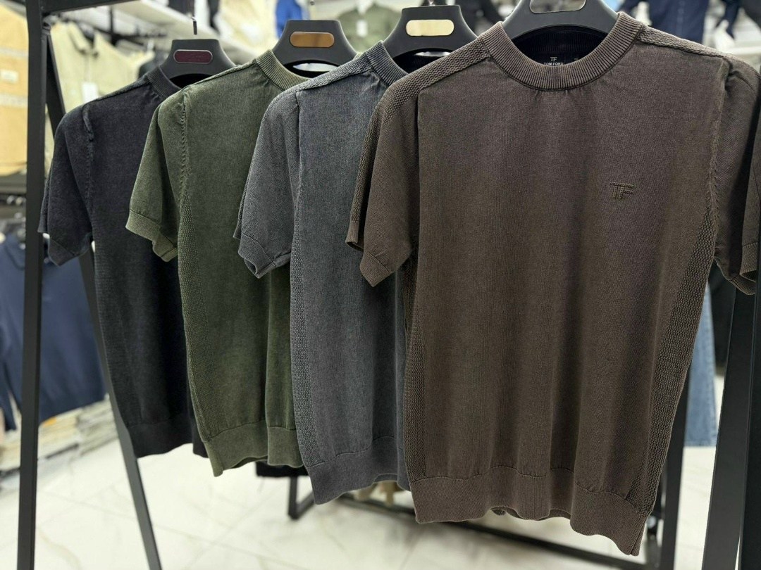 джемпер,свитер,трикотажные футболки,вязаная футболка,мужские свитера