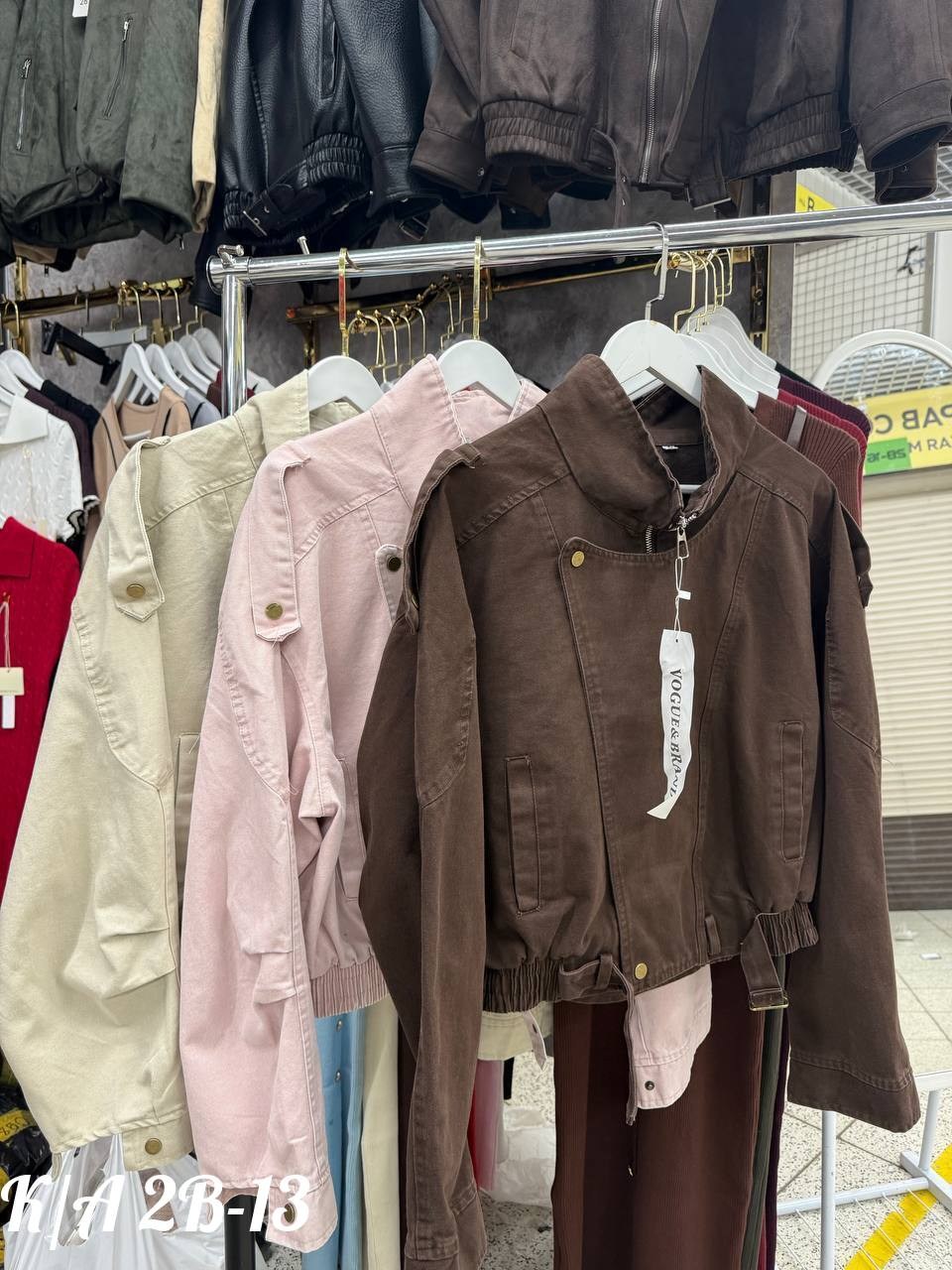 куртка женская,куртка,куртка бежевая,куртка женская бежевая,кожаная куртка косуха