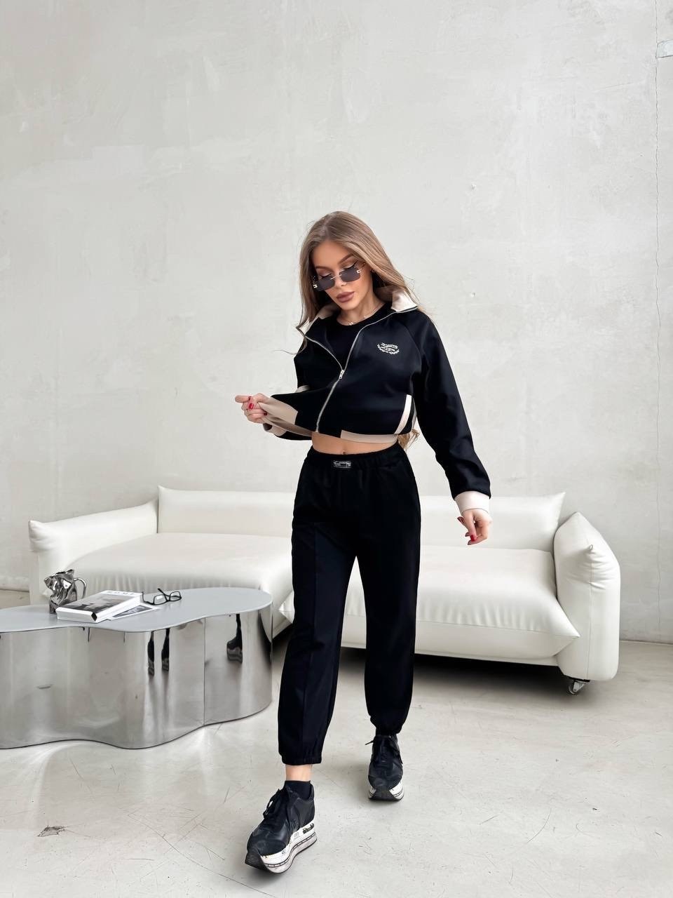 костюм спортивный женский,стильные костюмы,повседневные костюмы,костюм спортивные женские костюмы,спортивный костюм