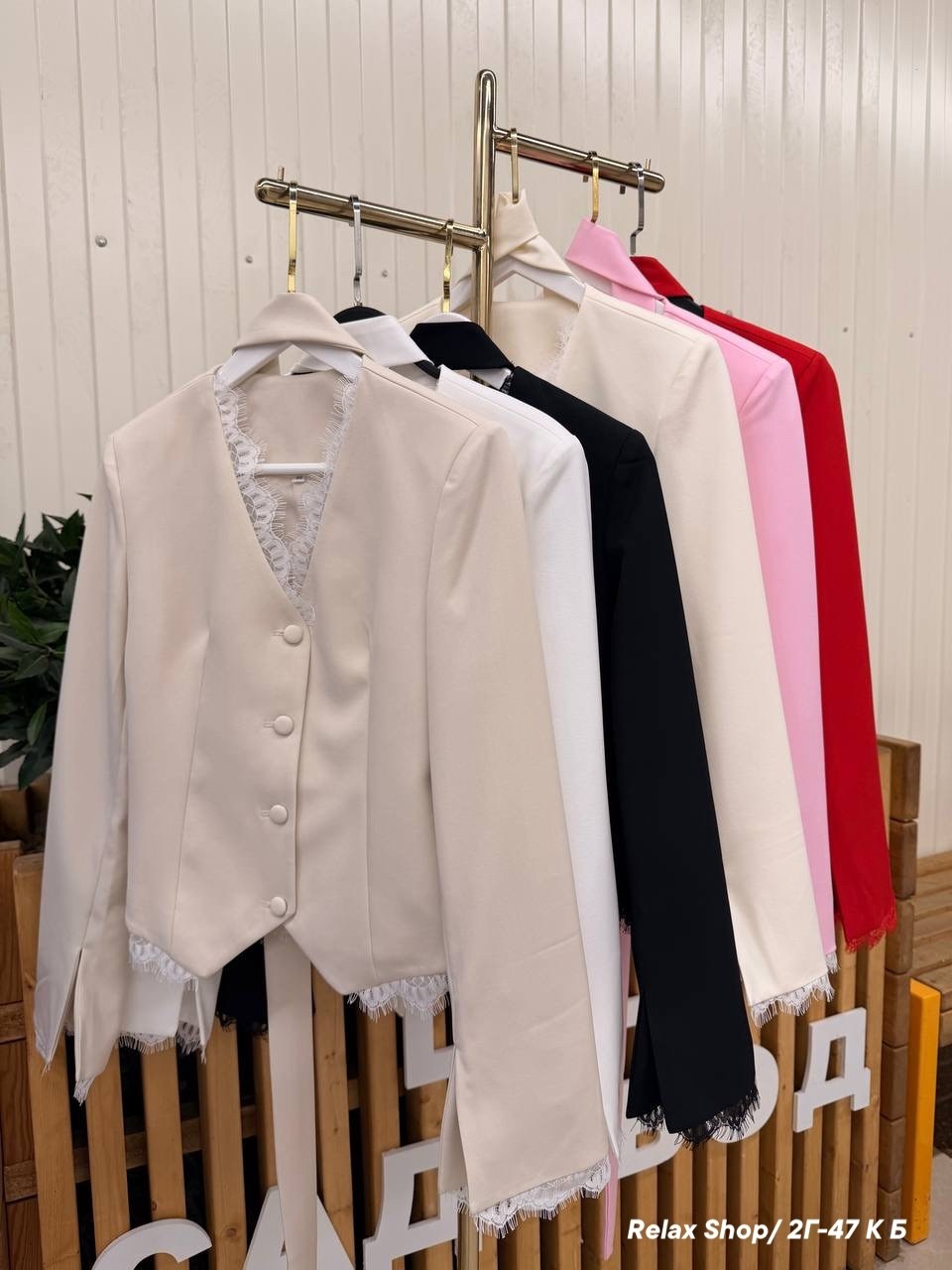 жакет,костюм,эсприт пиджак женский,женский пиджак,брючный костюм с кружевом