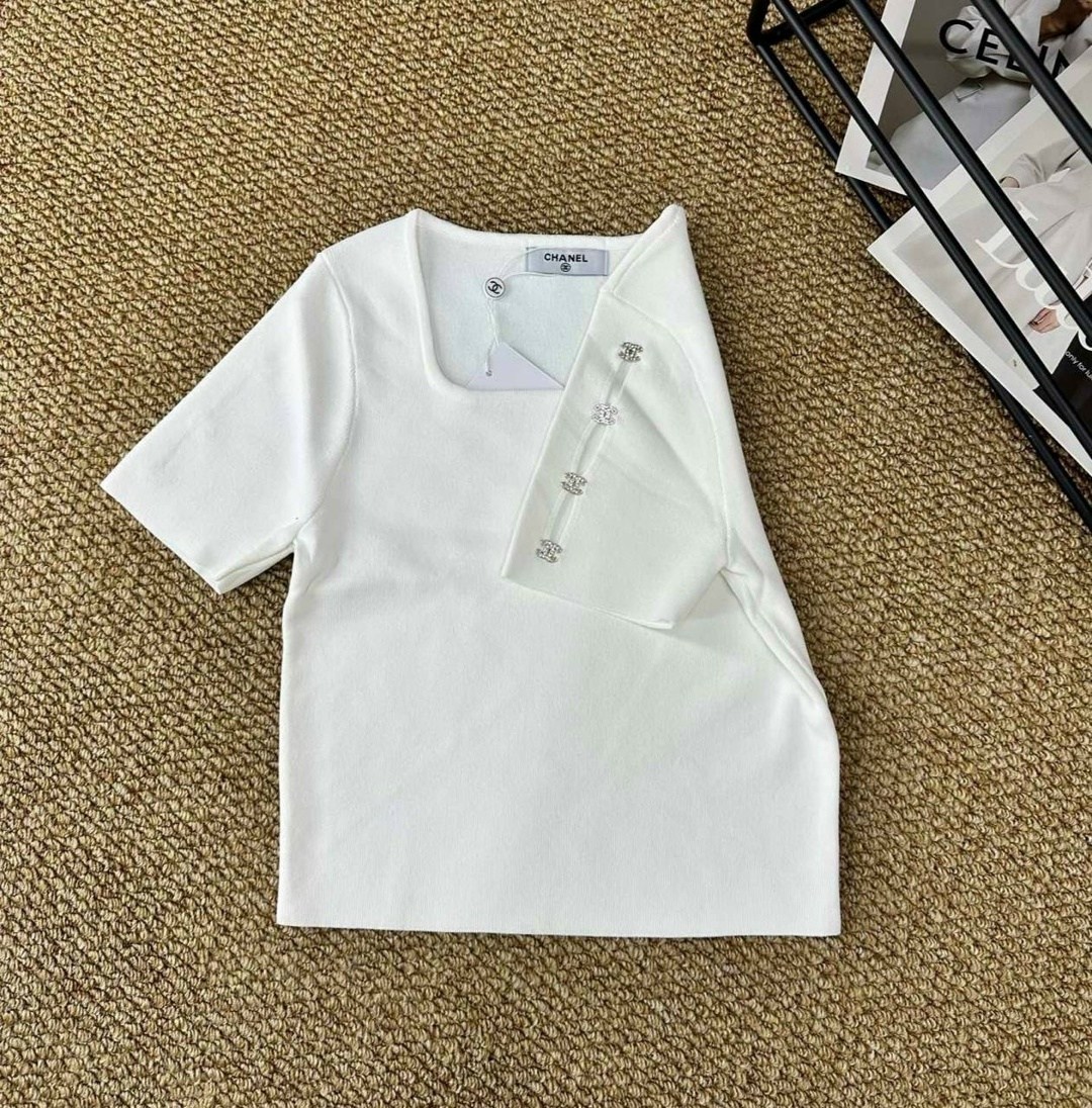 футболки женская,футболки для женщин,кофта женская,футболки модные,универсальные футболки