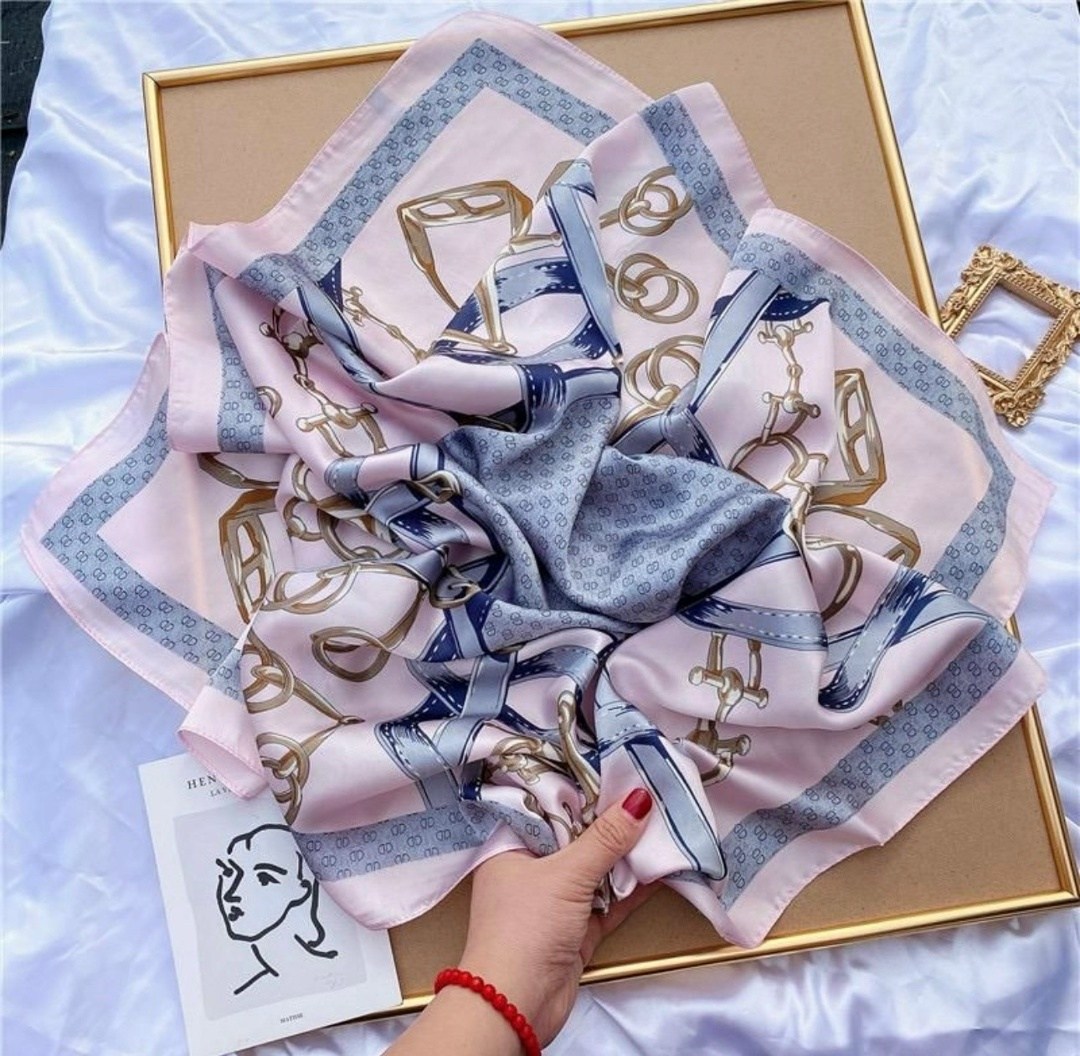 шелковый шарф,женский шелковый шарф,шарф платок,шелковые платки,шарф платок шелковый