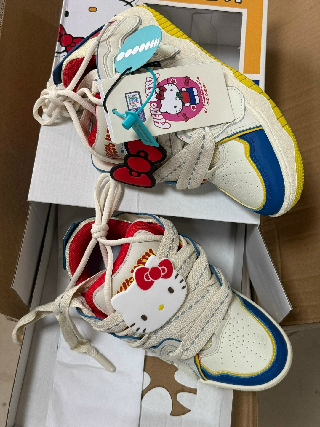 олд ордер кроссовки хеллоу китти,кроссовки хеллоу китти,санрио кроссовки,кроссовки hello kitty,кроссовки sanrio