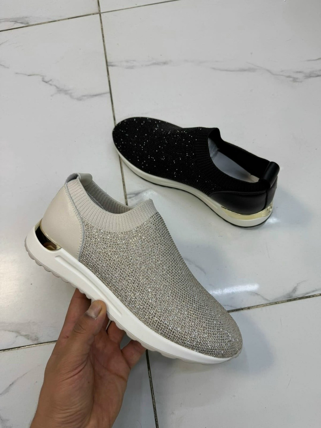 ,женская ,кроссовки женскиe,обуви,слипоны занотти женские