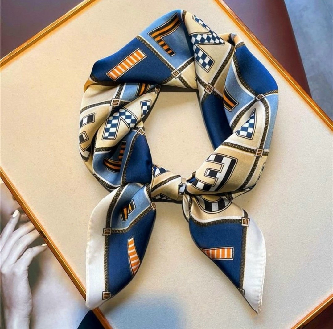 платок из искусственного шелка,атласный платок,шелковый шарф,женский шелковый шарф,шёлковый шарф с принтом