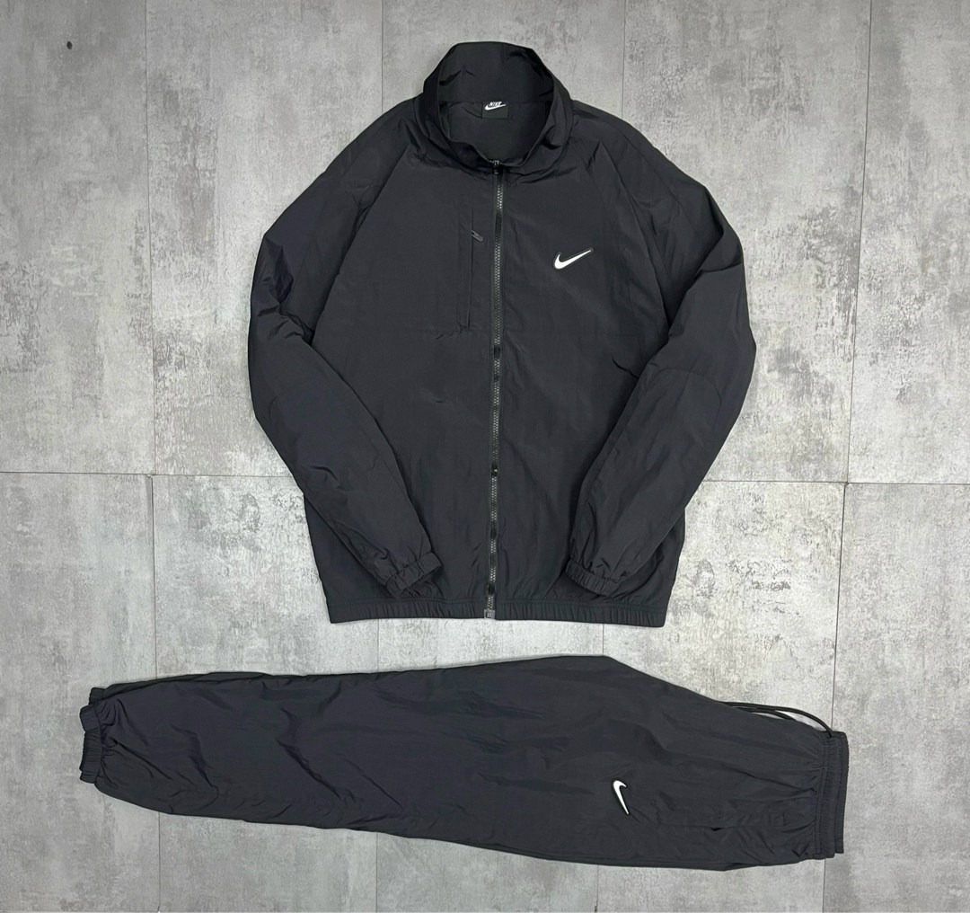 спортивный костюм мужской nike,спортивные костюмы nike,спортивные костюм,спортивный костюм плащевка мужской,спортивные костюмы мужские