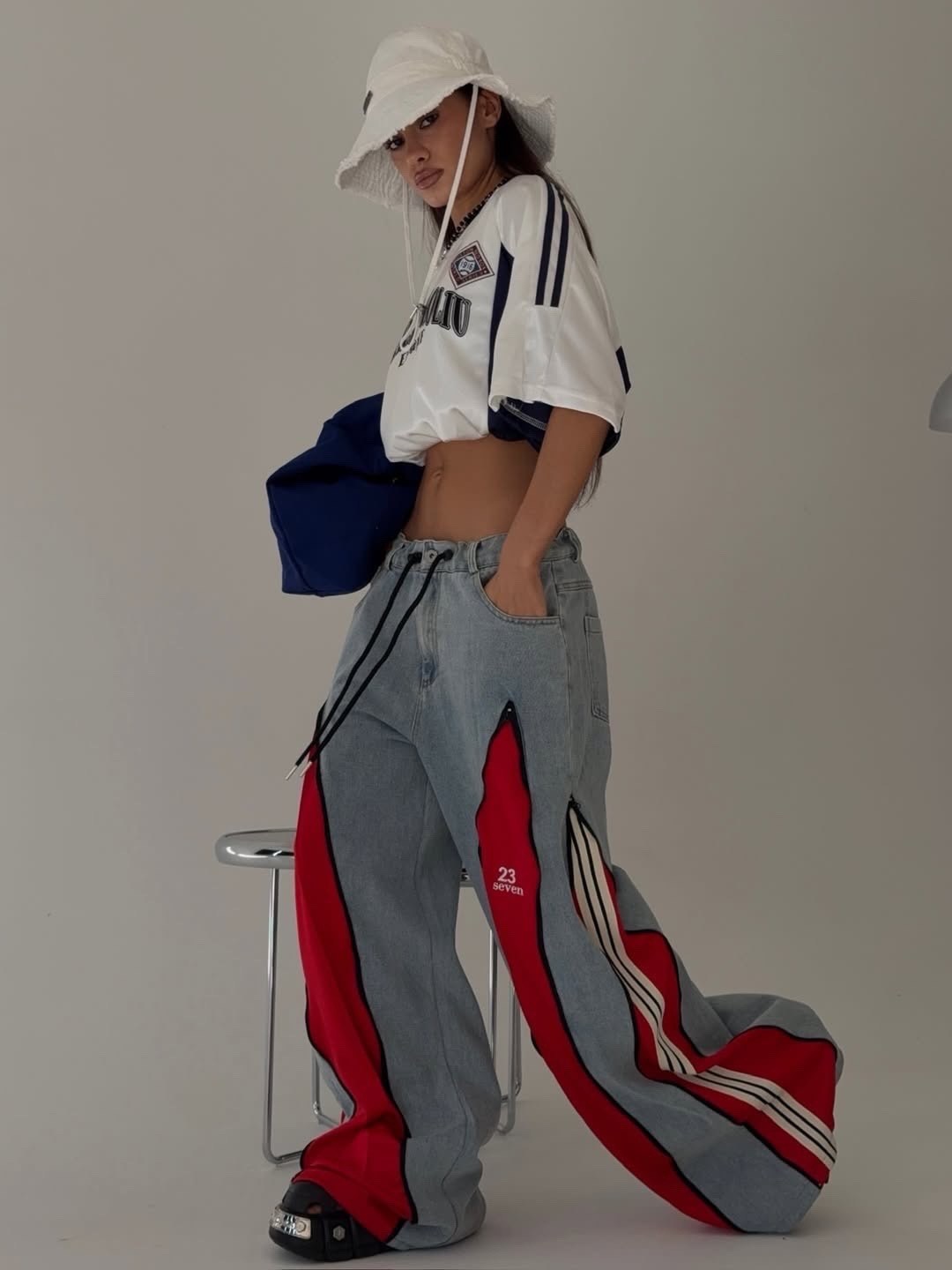 стильные костюмы,модные джинсы,стильные джинсы,спортивные джинсы