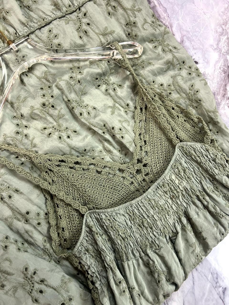 пляжная мода,девушка на мальдивах,девушка,пляжное платье,летние наряды