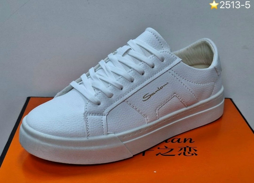 ,женские кроссовки,белые кроссовки,кроссовки белые женские,спортивная