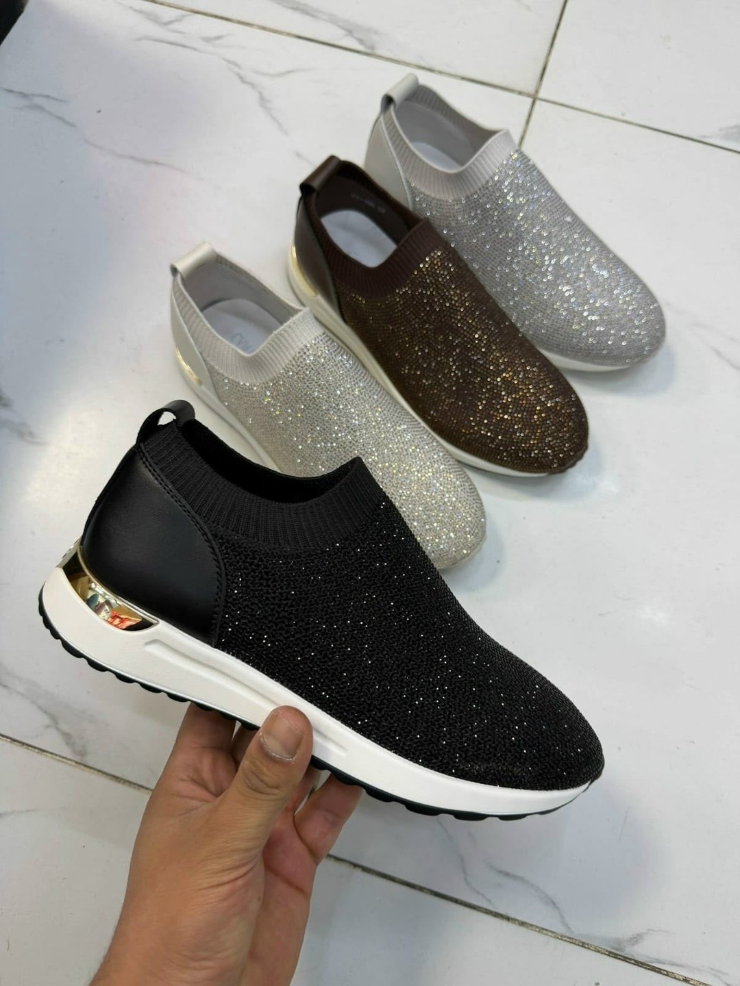 ,женская ,кроссовки женскиe,обуви,слипоны занотти женские