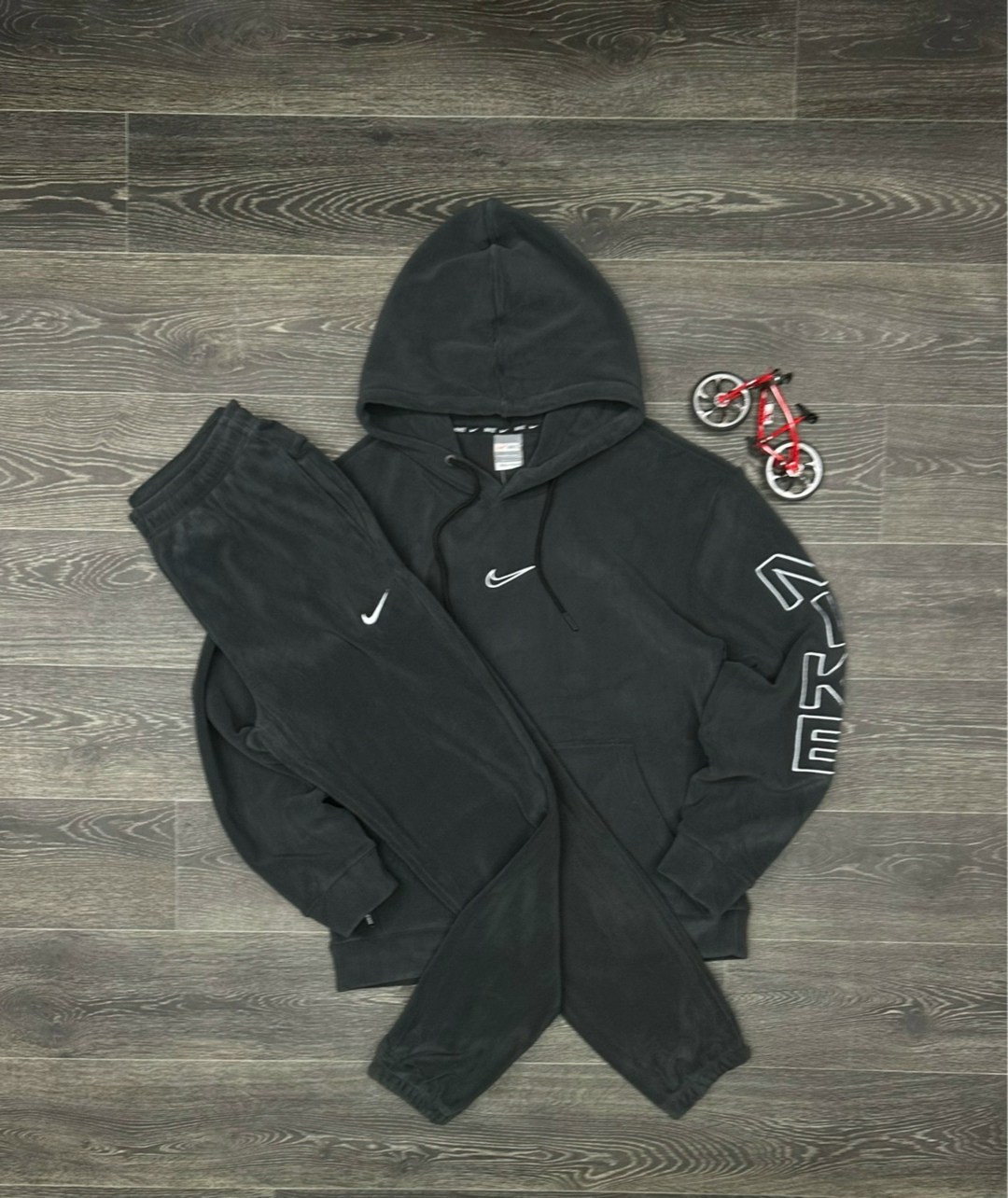 спортивный костюм на флисе nike,спортивный костюм nike,костюм спортивный nike мужской,спортивный костюм nike nocta на флисе,спортивный костюм найк теч флис