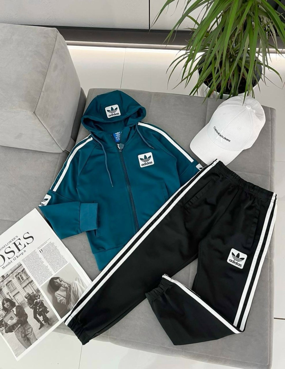 спортивный костюм adidas originals,спортивный костюм adidas originals adicolor,красный костюм адидас ориджинал,детский спортивный костюм adidas originals,костюм адидас красный