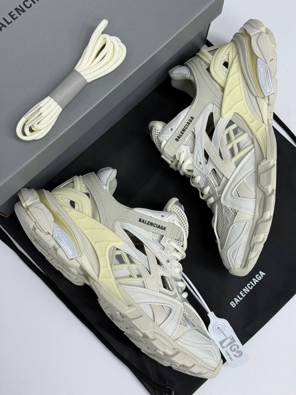 кроссовки balenciaga,кроссовки balenciaga track,кроссовки balenciaga track 2,balenciaga track 2,кроссовки в стиле balenciaga track white