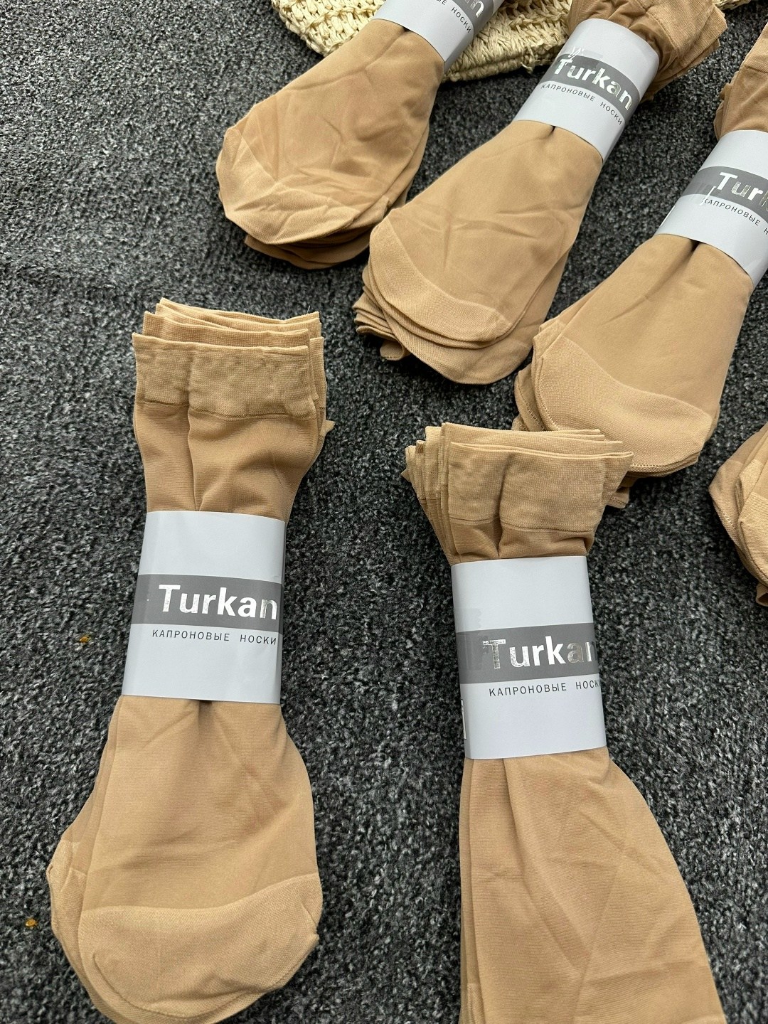 капроновые носки женские,капроновые носки телесного цвета,носки женские,капроновые носки в упаковке,капроновые носки