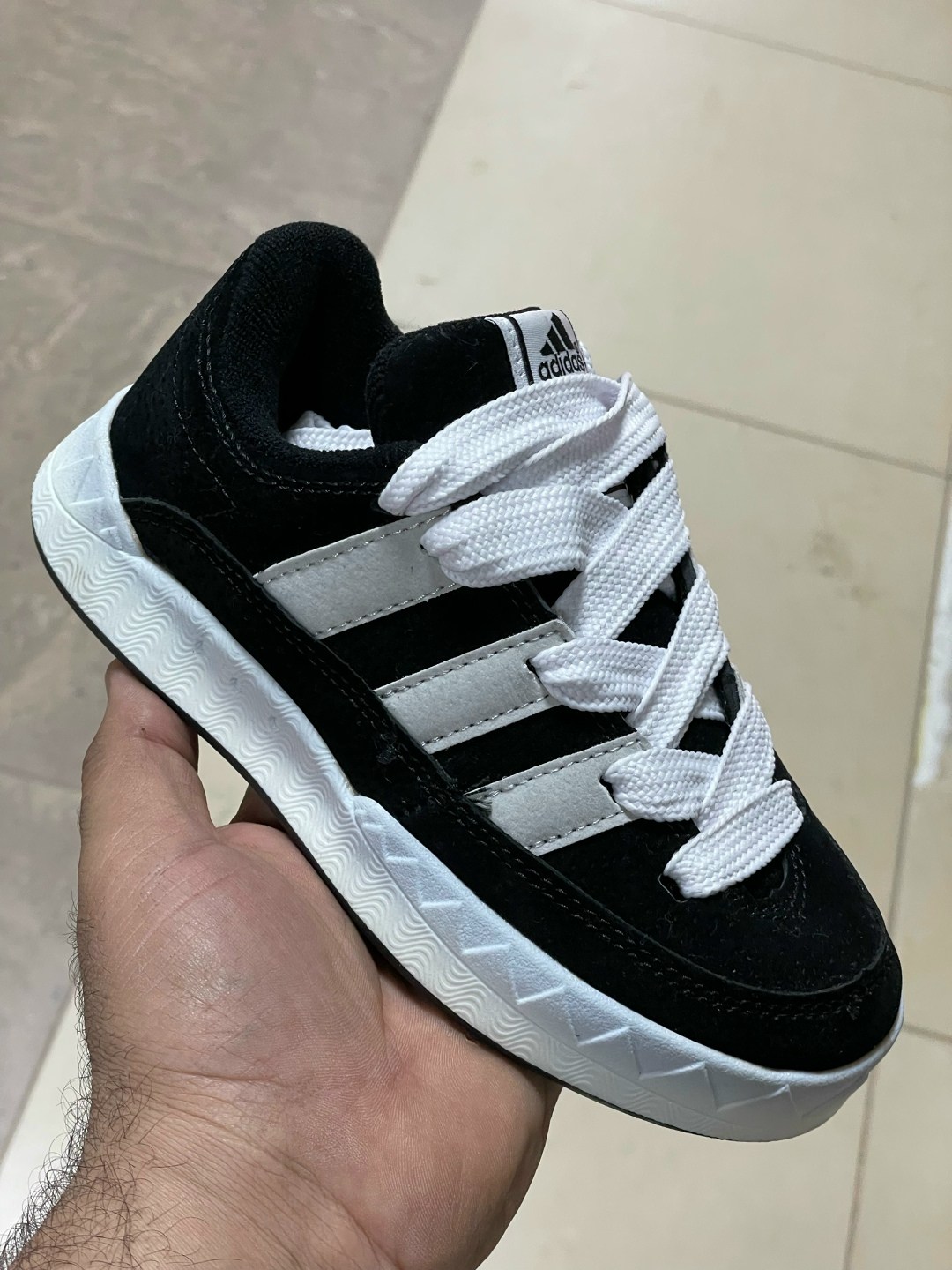 кроссовки adidas,кроссовки адидас газели мужские оригинал,кроссовки adidas adimatic,кроссовки мужские женские adidas,кроссовки адидас