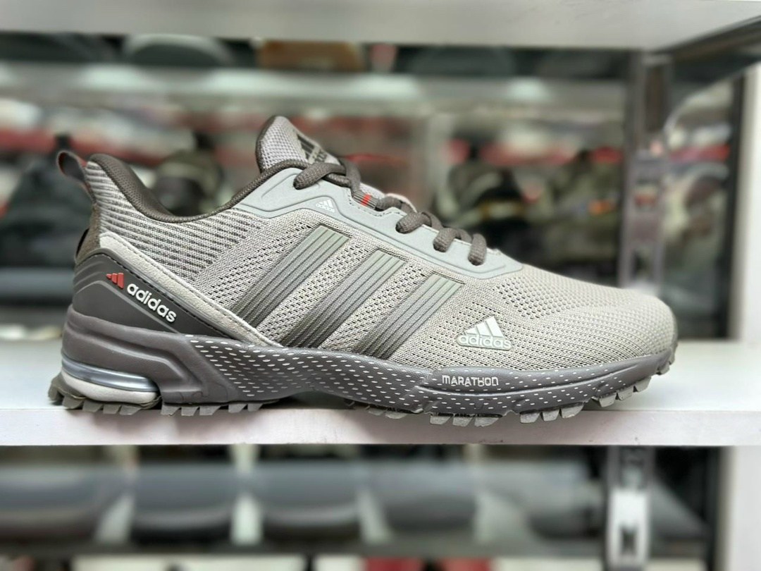 кроссовки мужские adidas,кроссовки adidas,кроссовки adidas marathon,климакул адидас 2005 кроссовки,адидас марафон кроссовки вьетнам