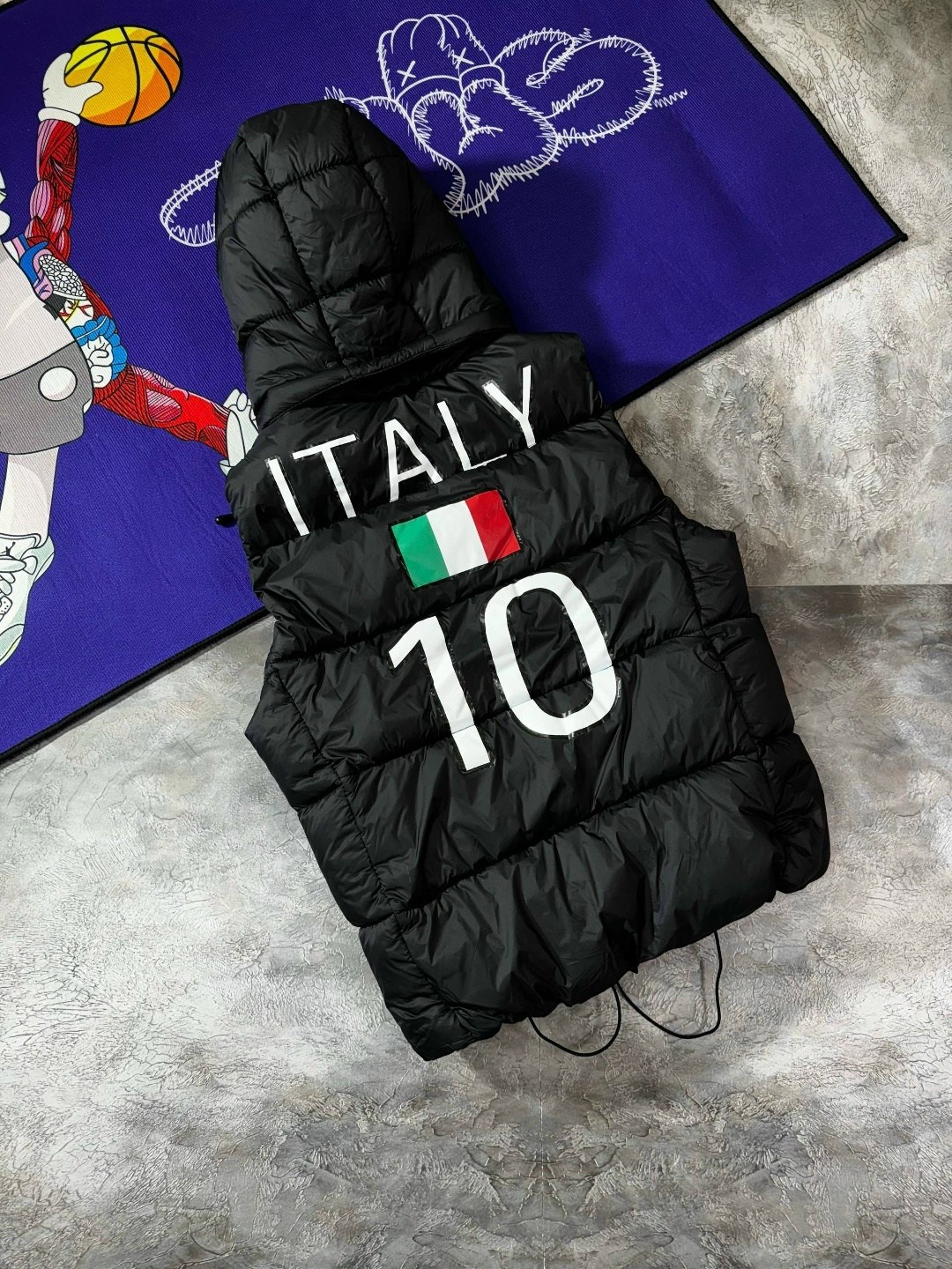 жилетка moncler,жилетка монклер,жилет moncler,жилет мужской,жилетка