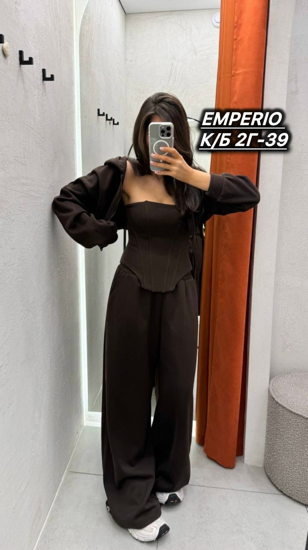 женский костюм,костюм тройка женский,женский брючный костюм,элегантные наряды,красный костюм