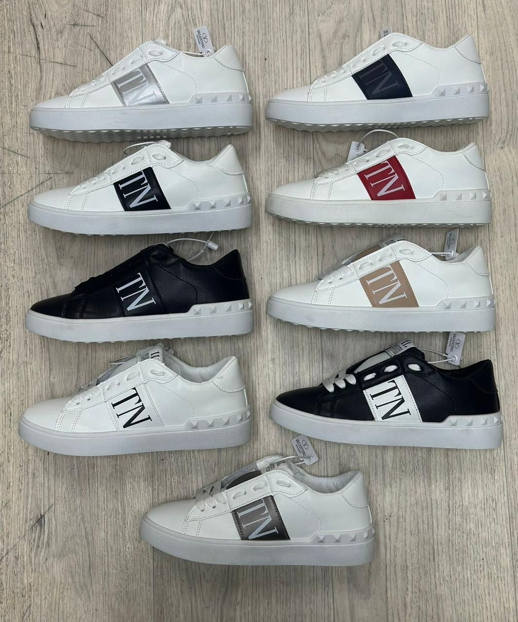 кроссовки женские valentino,кроссовки valentino garavani женские,,валентино кроссовки женские,valentino кроссовки