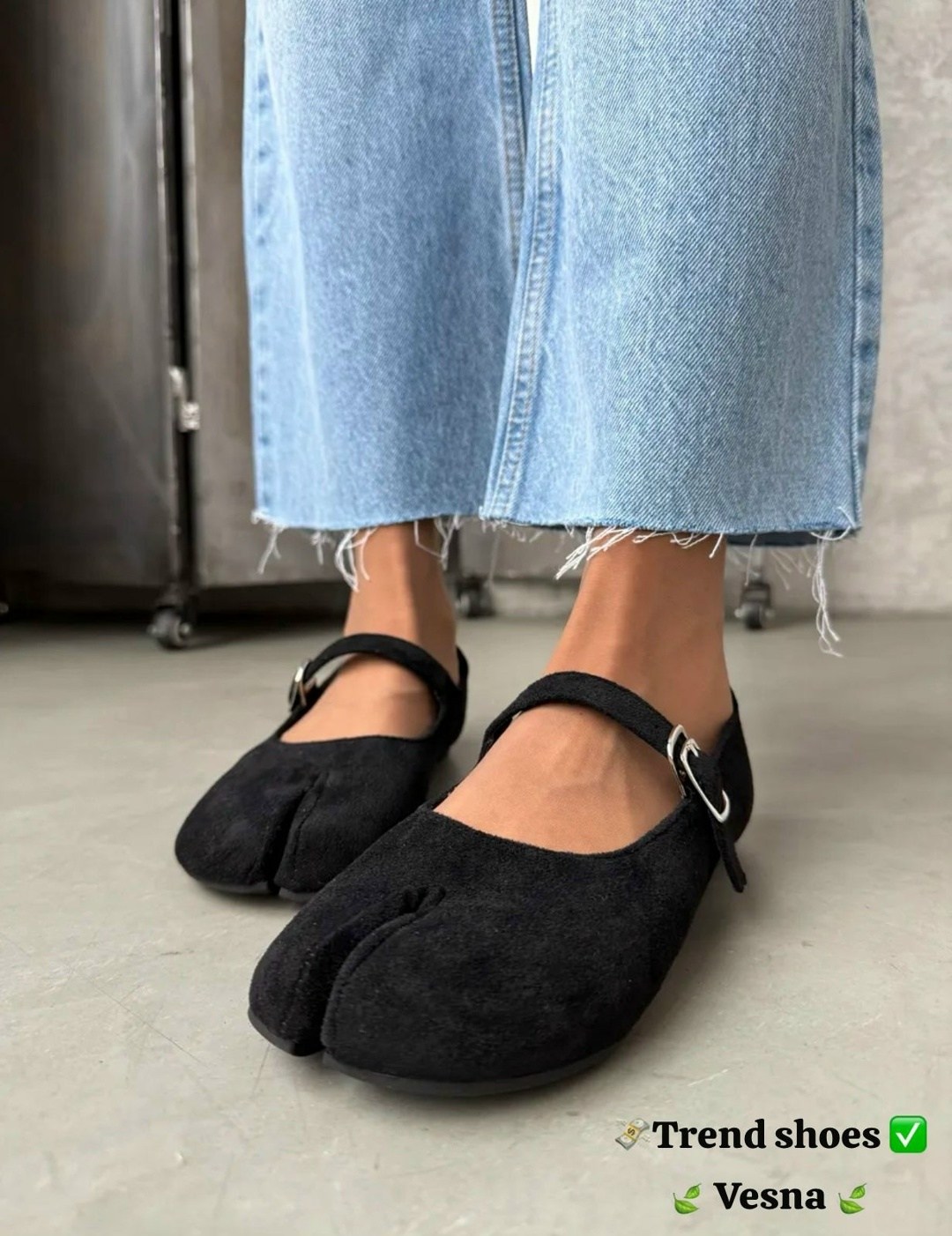 ,женские туфли на плоской подошве,женская ,балетки ,туфли модные