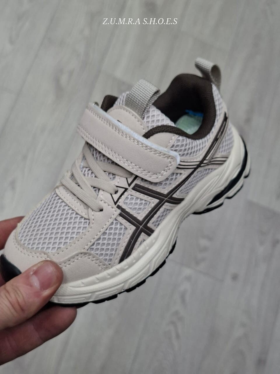 детские кроссовки,спортивная ,кроссовки asics,кроссовки подростковые,кроссовки закрытые