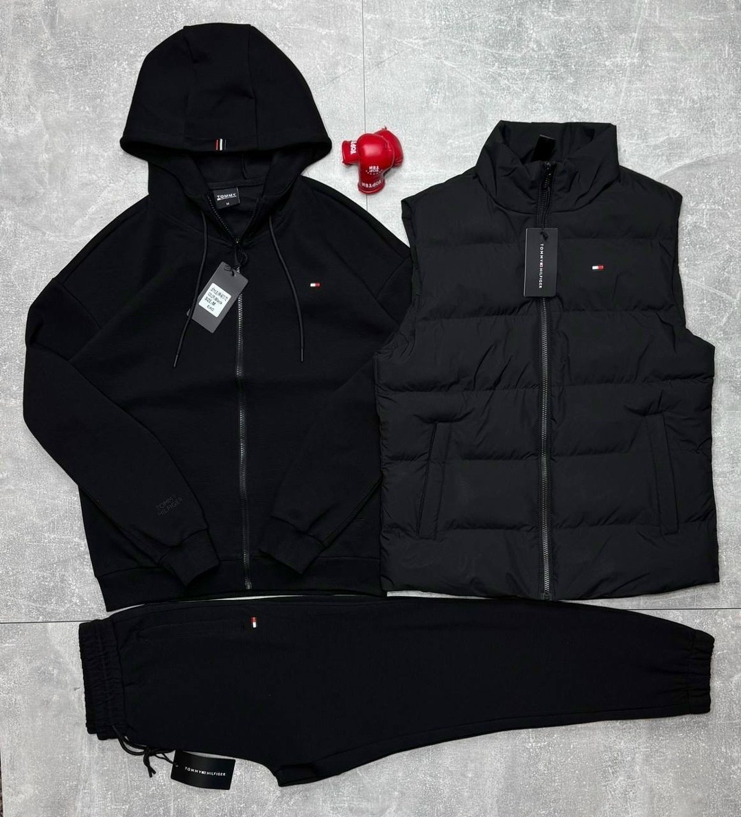 спортивный костюм томми хилфигер мужские,костюм спортивный tommy hilfiger,костюм спортивный,мужские спортивные костюмы,спортивный костюм томми хилфигер