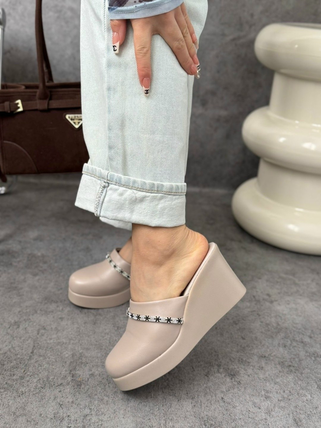 ,женская ,женские сабо,шлепанцы женские,шлепки женские