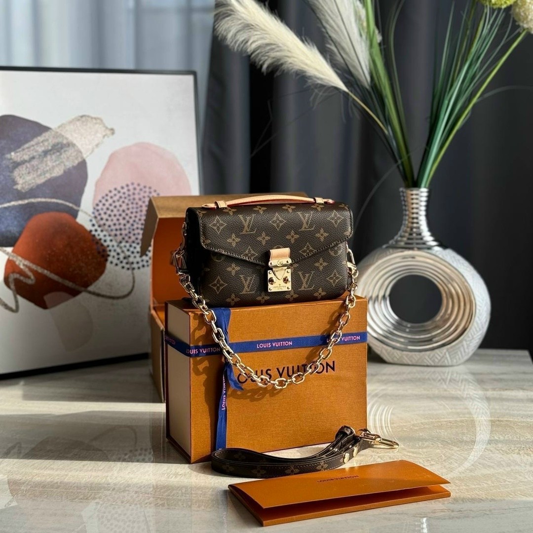 сумка женская louis vuitton,louis vuitton сумка,louis vuitton сумка на плечо,женская сумка на плечо louis vuitton,сумка pochette metis east west louis vuitton