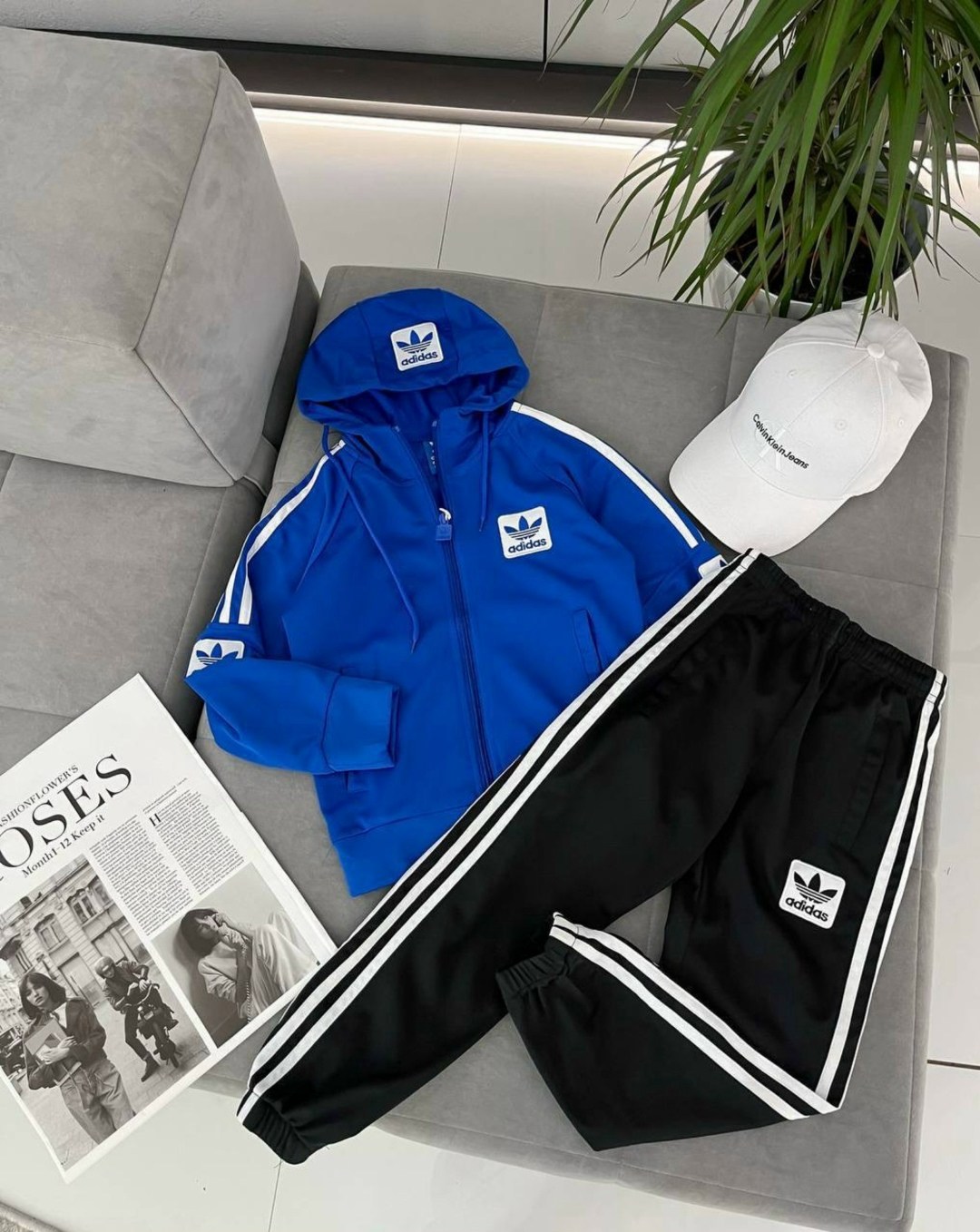 спортивный костюм adidas originals,спортивный костюм adidas originals adicolor,красный костюм адидас ориджинал,детский спортивный костюм adidas originals,костюм адидас красный