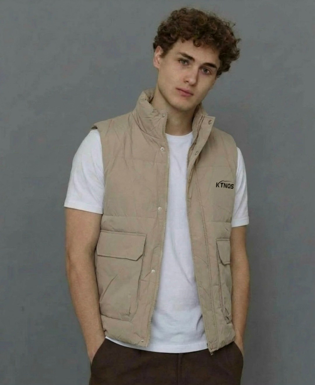 жилет мужской,жилет,жилет бежевый,мужской утепленный жилет,жилет утепленная