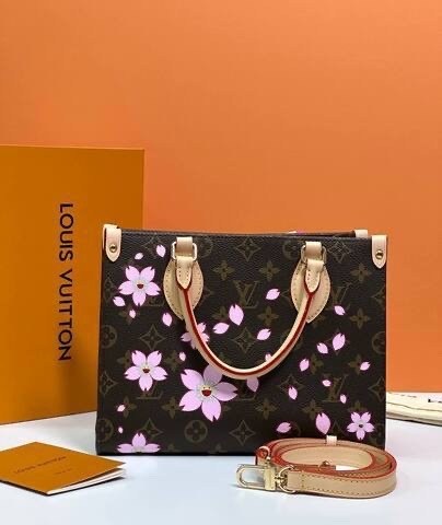 сумка женская louis vuitton,cумка louis vuitton,сумки луи виттон,сумка louis vuitton 25-20см реплика,сумка луи виттон с сакурой