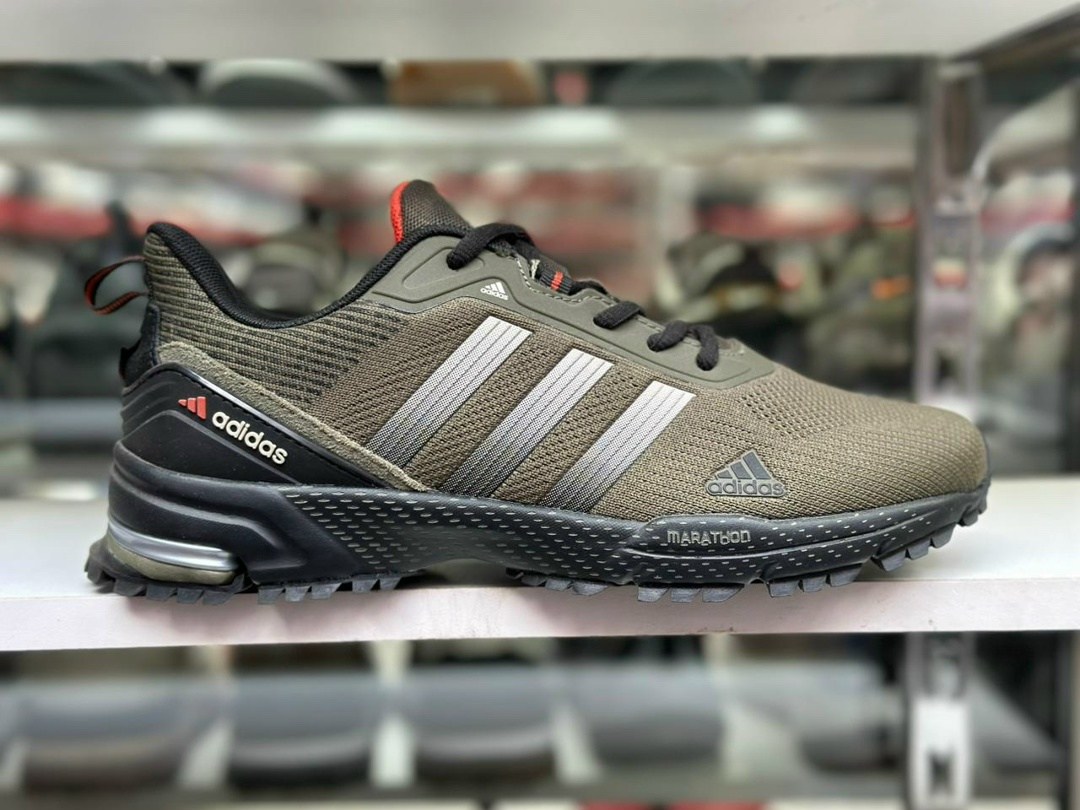 кроссовки мужские adidas,кроссовки adidas,кроссовки adidas marathon,климакул адидас 2005 кроссовки,адидас марафон кроссовки вьетнам