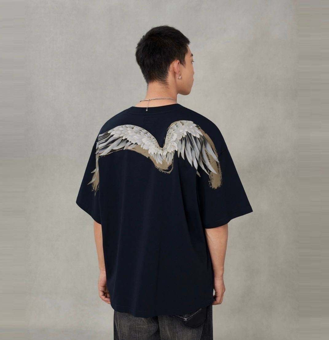 футболка с крыльями,футболка с принтом,универсальные футболки,одежда футболка