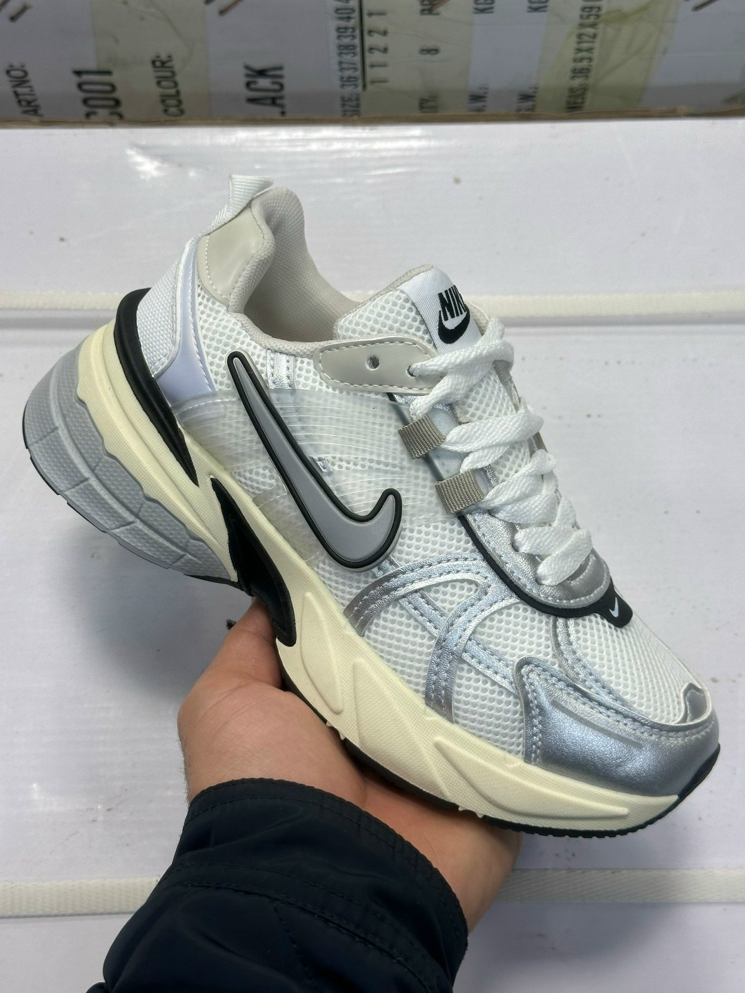 кроссовки nike,кроссовки nike v 2 k run,кроссовки мужские nike,кроссовки,кроссовки мужские женские