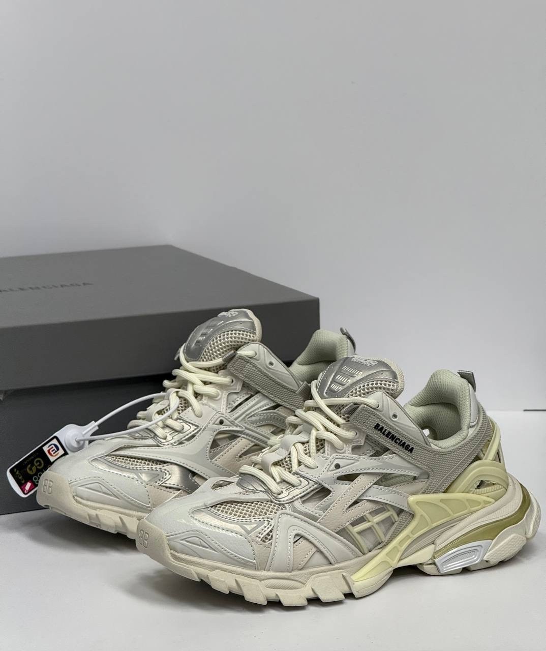 кроссовки balenciaga,кроссовки balenciaga track,кроссовки balenciaga track 2,balenciaga track 2,кроссовки в стиле balenciaga track white