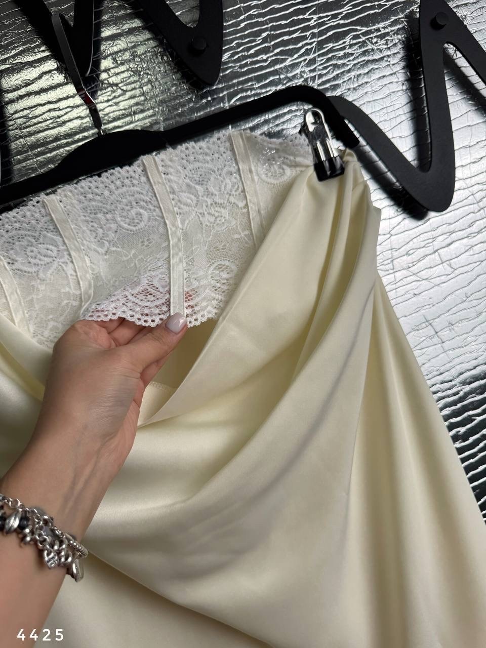 модели фотосессия,элегантный стиль,стильные наряды,женские белье