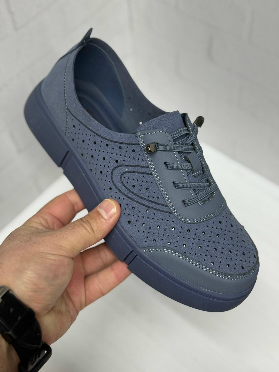 ,полуботинки женские, женская,женские кроссовки,кроссовки с перфорацией