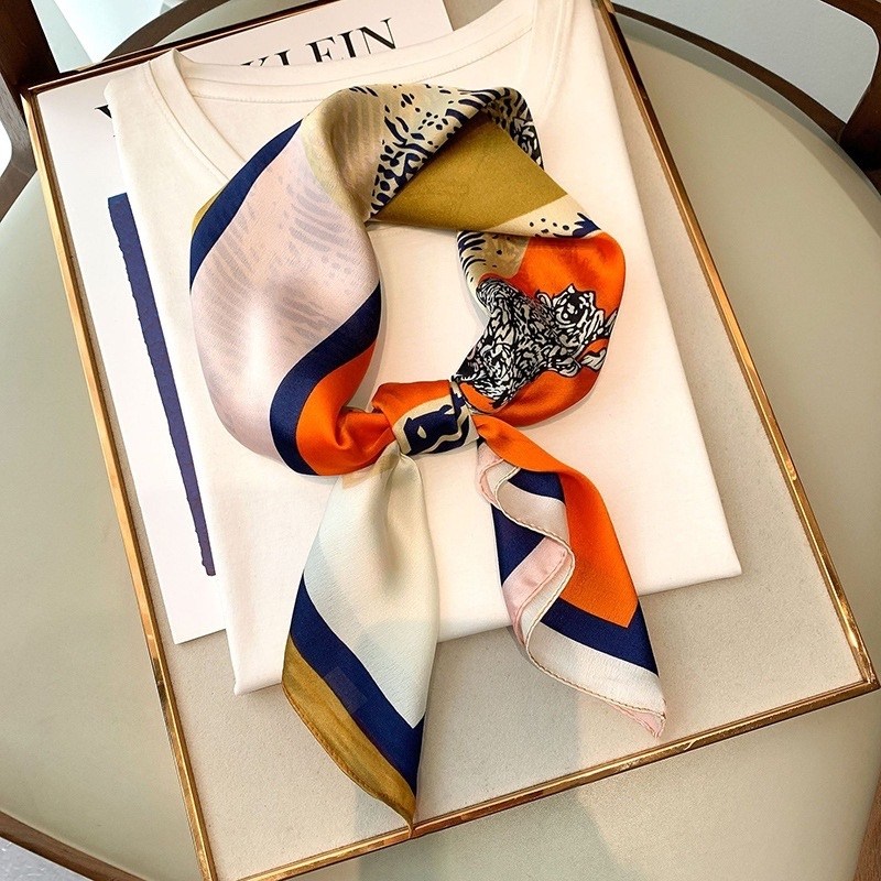 шелковые платки,женский шелковый шарф,шелковый шарф,шелковый женский платок,платки шейный