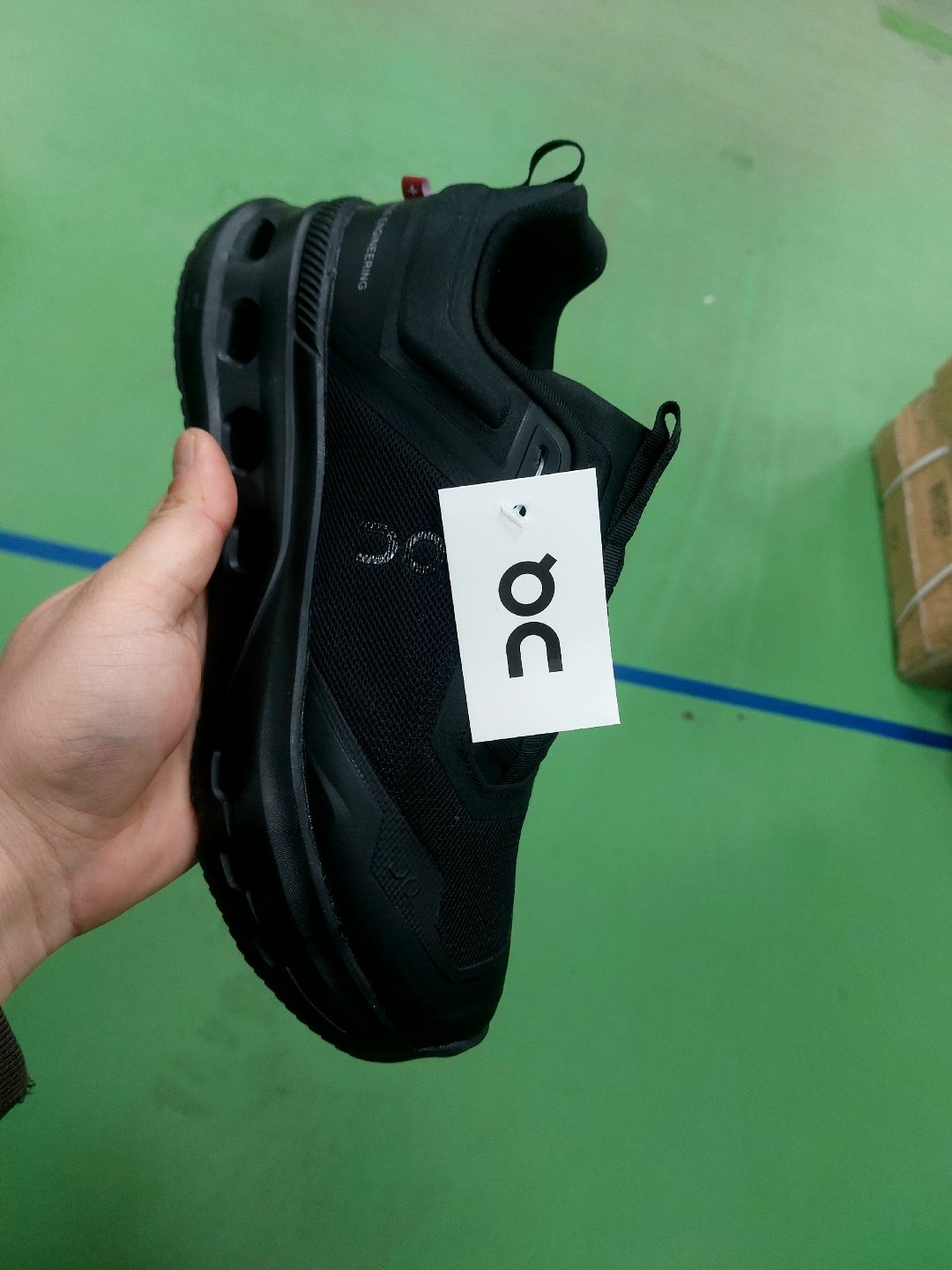 кроссовки,спортивные кроссовки,кроссовки женскиe,кроссовки on,спортивная