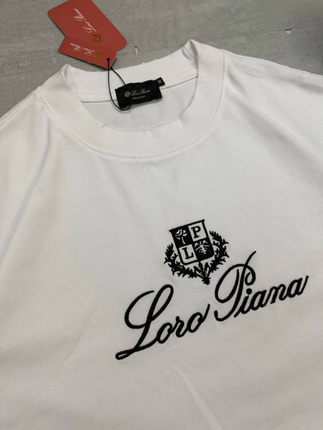 футболки белые,футболки модные,футболки мужские,футболка dolce gabbana,футболки для мужчин