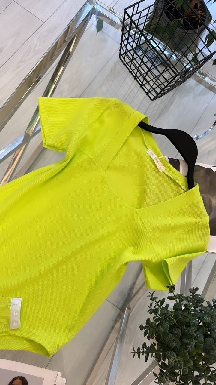 боди женское,салатовое боди,боди для женщин,боди ярко,боди женский неоновый зеленый skims