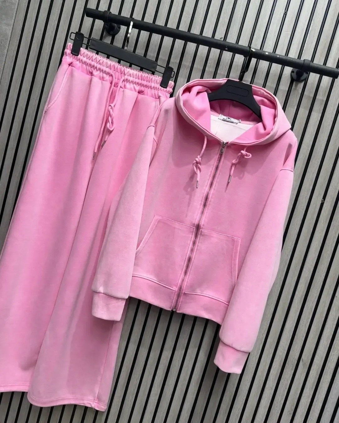 костюм спортивный женский,костюм спортивный,женский костюм,спортивный костюм pink,тёплые костюмы женские спортивные на флисе