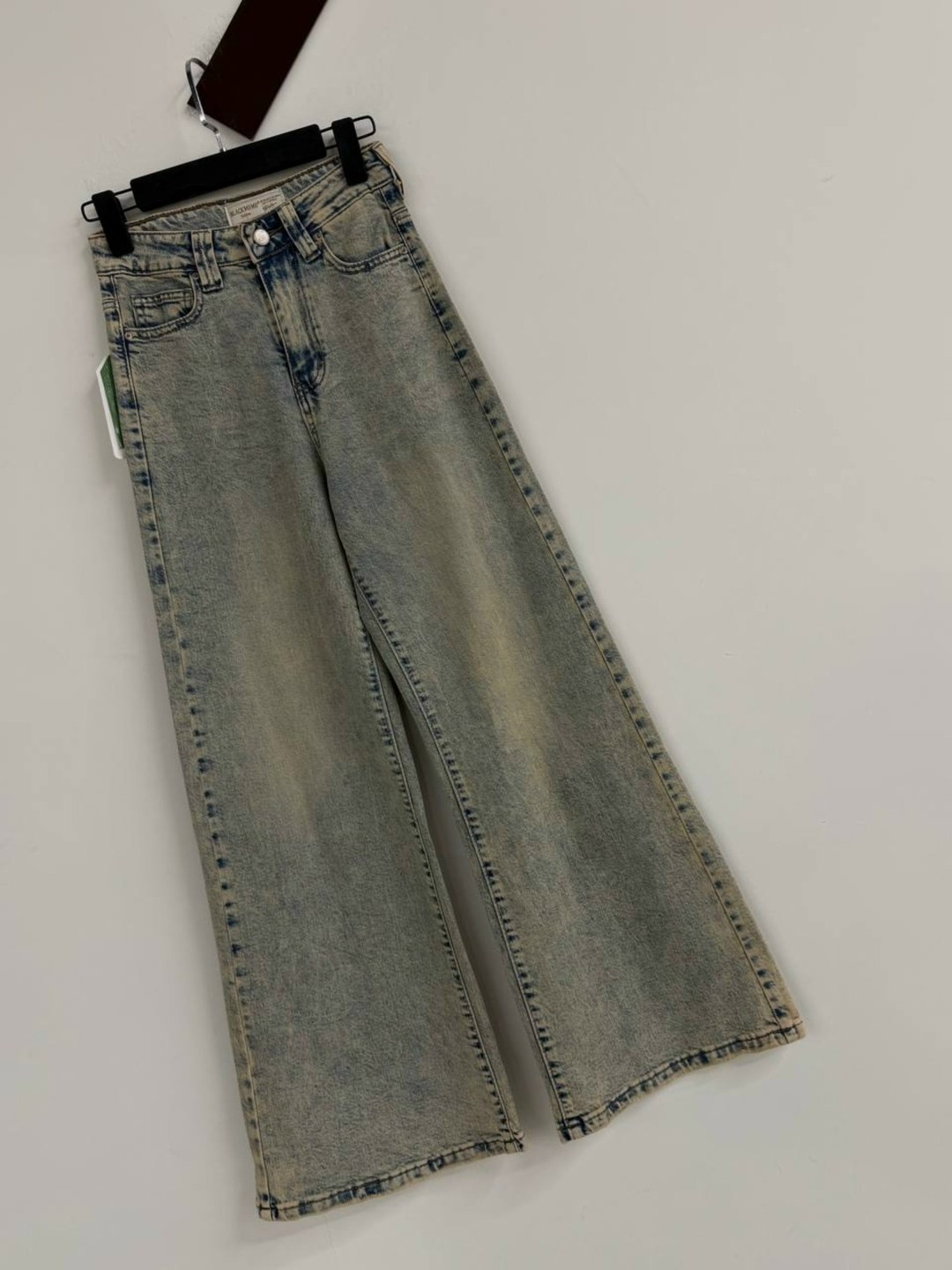 джинсы широкие,женские джинсы,джинсы,женские джинсы широкие,джинсы брюки