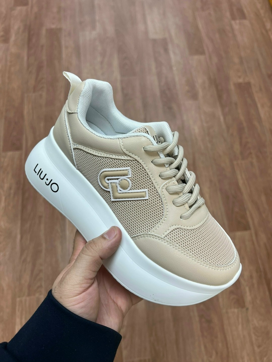,кроссовки женские,кроссовки liu jo,кроссовки женские liu jo,кроссовки повседневные