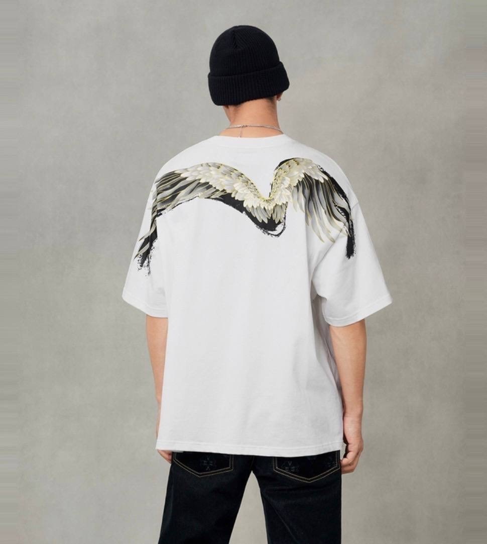 футболка с крыльями,футболка с принтом,универсальные футболки,одежда футболка