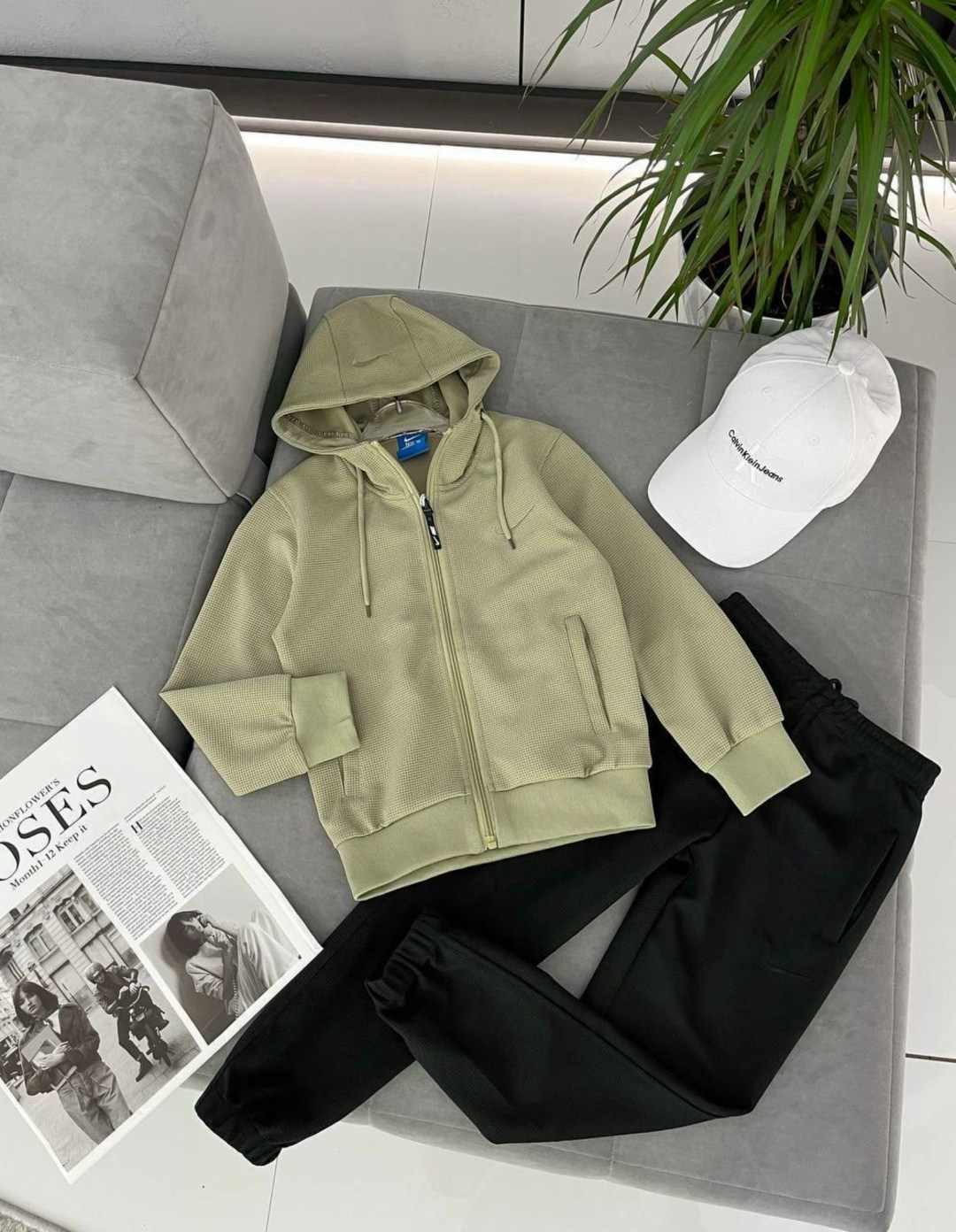 спортивный костюм brunello cucinelli,костюм спортивный,спортивные костюмы на флисе,спортивный костюм мужской,женские костюмы на флисе