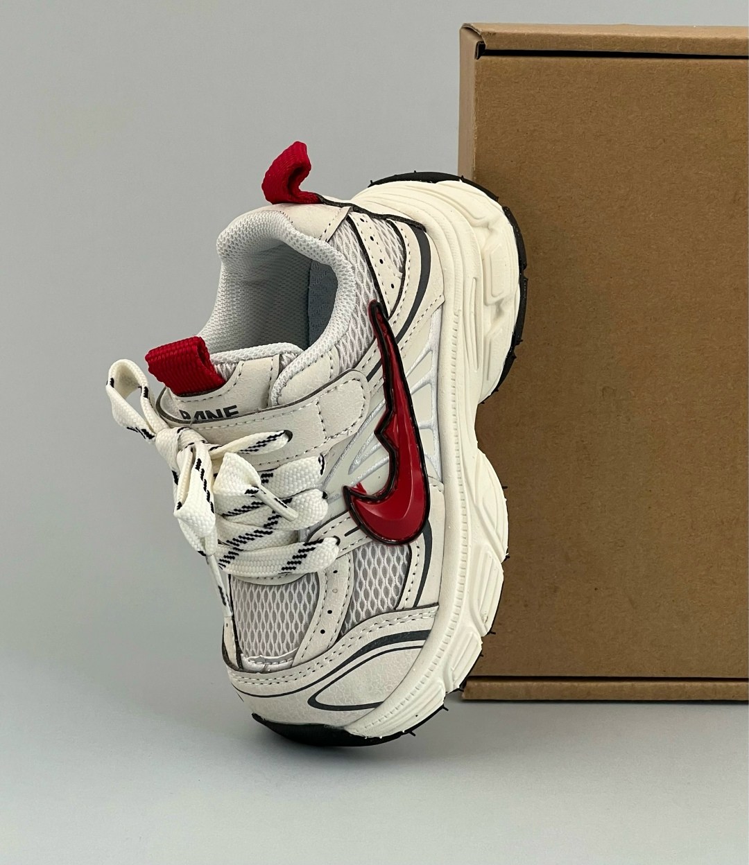 кроссовки,спортивная ,кроссовки nike,спортивные кроссовки,повседневные кроссовки