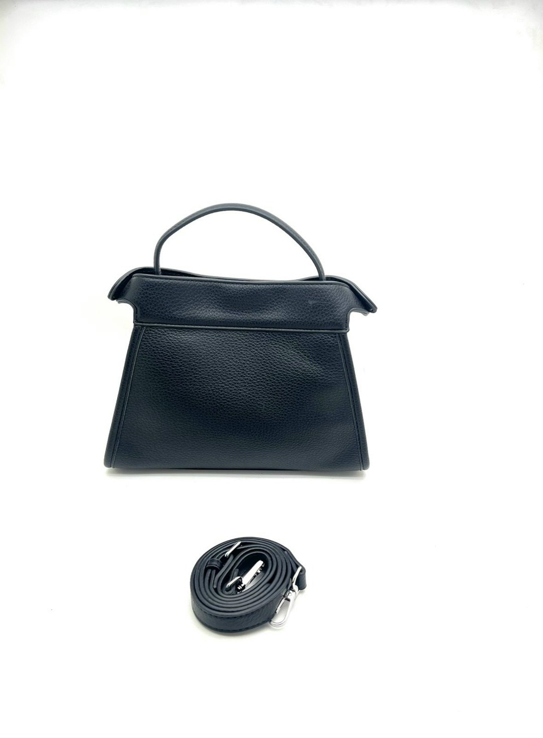 сумка fendi peekaboo,сумка fendi,сумка фенди,женская черная сумка fendi peekaboo medium,женская кожаная сумка fendi peekaboo mini черная